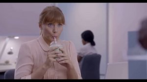 Black Mirror - Lacie Rates Coworker - Social Credit System (Nosedive S3E1)