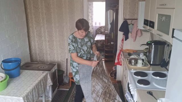 Обновка в кухню // Снесло двери // смотреть онлайн