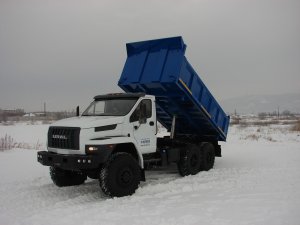 Самосвал Урал Некст с 3х сторонней разгрузкой, 6х6, 312 л.с., ЯМЗ 536, КПП ZF9,  объём кузова 11м3