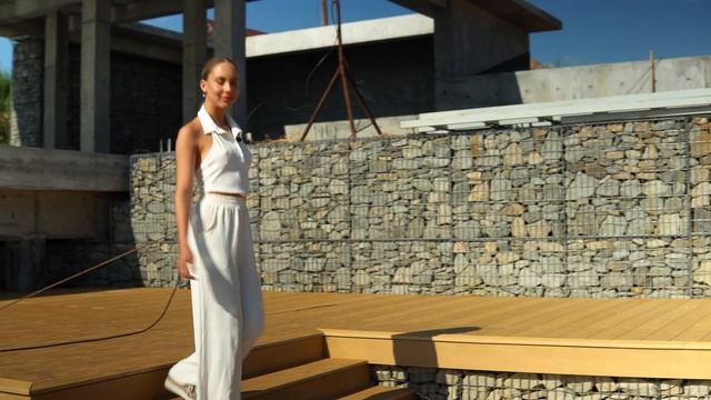 Терраса из ДПК на берегу ВОЛГИ на 200м2 | Как построить террасу из дпк у воды? смотреть онлайн