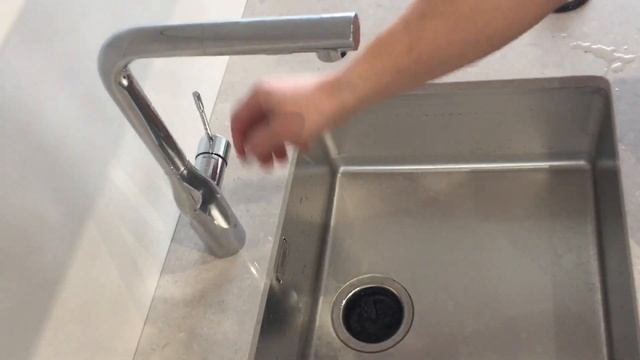 Измельчитель пищевых отходов. Диспоузер. смотреть онлайн