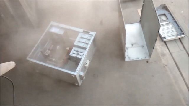 Воздуходувка и грязный компьютер смотреть онлайн