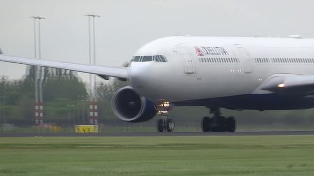 +30 Min Pure Heavies Taking Off From The Polderbaan, Schiphol Airport смотреть онлайн