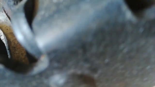 Problem pour Changement alternateur ford tourneo connect 1.8tdci gasoil смотреть онлайн