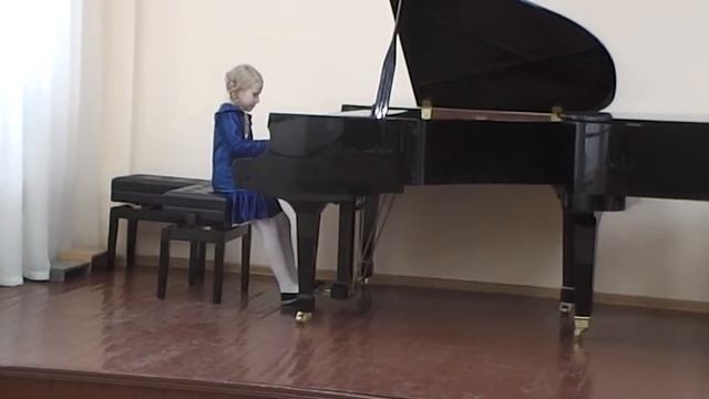 Фомина Анна, 10 лет, фортепиано смотреть онлайн