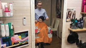 Детская стрижка волос. Первая стрижка моей трёх летней дочери.