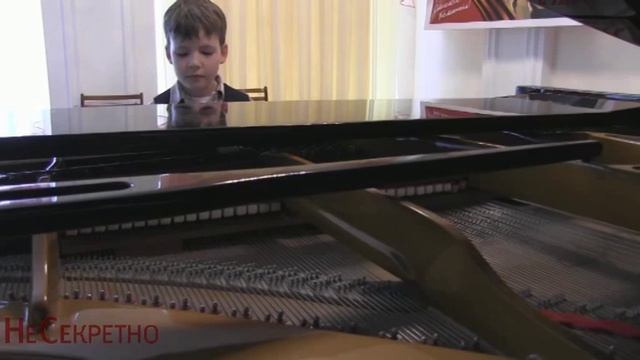 Фи-ли-по-к. Музыкальная школа №6 отмечает юбилей смотреть онлайн
