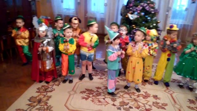 Утренник старшая группа № 2 МБДОУ №27 "Садко" Смоленск смотреть онлайн
