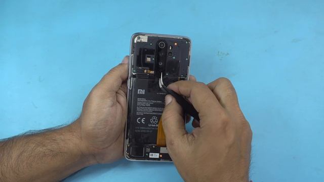 ? Redmi Note 8 Pro Tear Down Part 1: Opening & Unhooking Battery ?✔? смотреть онлайн
