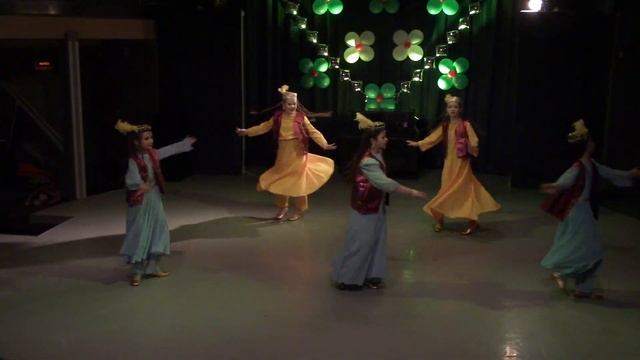 Узбекский народный танец Лязги смотреть онлайн