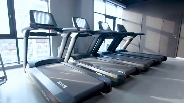 Фитнес-клуб STRONGMAN CLUB на тренажерах DHZ Fitness. смотреть онлайн