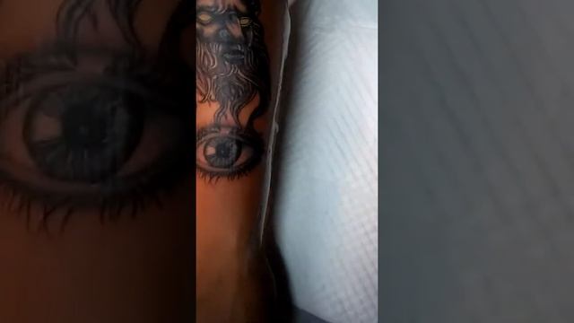 Zeus tattoo half arm sleeve смотреть онлайн