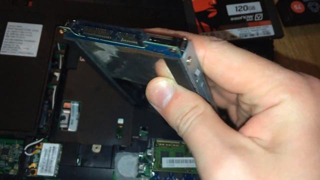 Как заменить жесткий диск на SSD смотреть онлайн