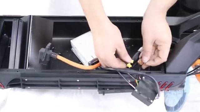 KUKIRIN G3 Pro | Controller (short cable version) Replacement Tutorial смотреть онлайн