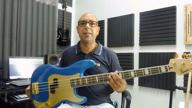 Recensione - Squier Precision 40th Anniversary Gold Edition 2022 смотреть онлайн