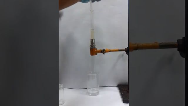 Разделение воды и масла гидрофильно-олеофобной мембраной на основе сетки 400 смотреть онлайн