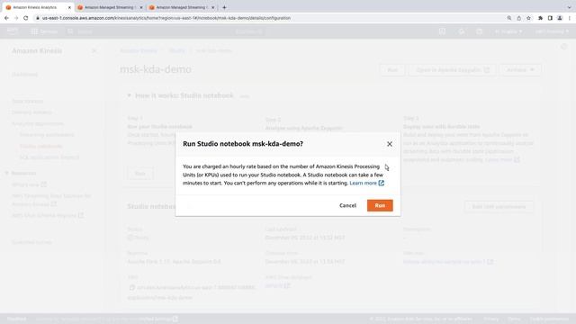 Process Streaming Data with Amazon Kinesis Data Analytics Studio | Amazon Web Services смотреть онлайн