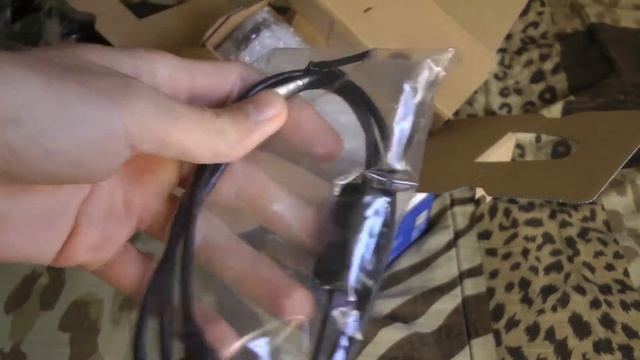 Panasonic TM900 HD Unboxing смотреть онлайн