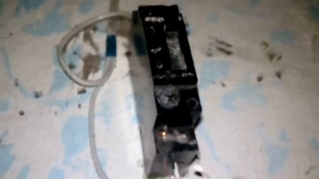 Посторонних предметов на лестнице нет а если найду смотреть онлайн