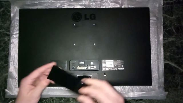 Monitor LG - 22M47 LED (UNBOXING) смотреть онлайн