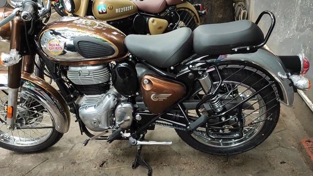 Royal Enfield 350 Signals Storm Sand, Chrome Bronze & Dark Gunmetal Grey Walk around || смотреть онлайн