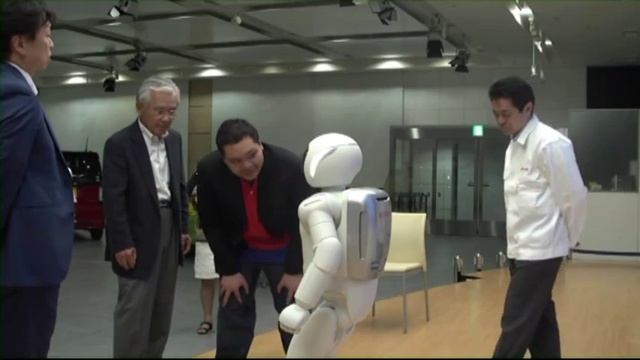Andrew wishes to meet Honda robot, ASIMO смотреть онлайн