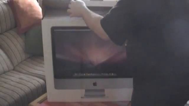 Unboxing iMac 24" (Audio Youtube) смотреть онлайн