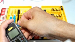 Купил набор отверток,отпугиватель "денег" и другое из электроники