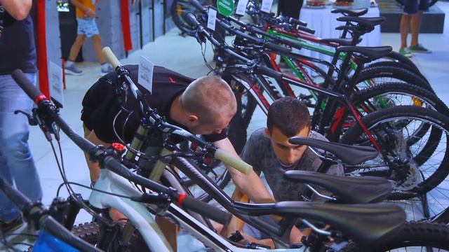 Specialized Concept Store Samara Promo