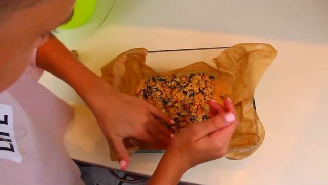 Вкусняшки в школу\\КАК НЕ СКУЧАТЬ В ШКОЛЕ смотреть онлайн