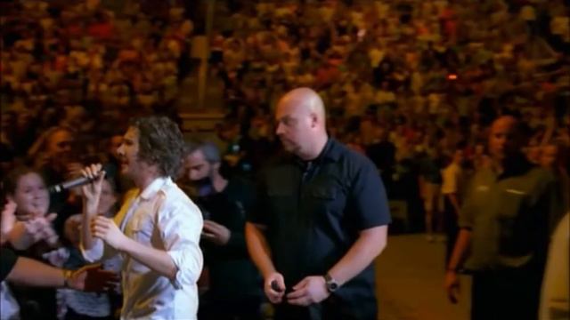 Josh Groban In Her Eyes Awake Live смотреть онлайн