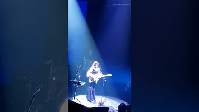 Pomme- Une Minute @l'Olympia 15/09/2021 смотреть онлайн