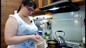 Сырный суп с колбасой