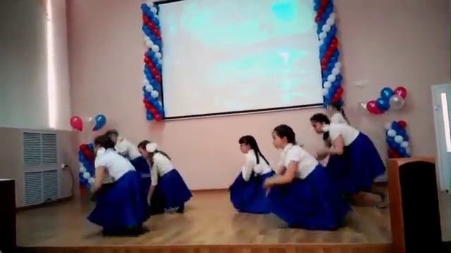 ^_^Наш школьный танец 5"Б" класса^_^ смотреть онлайн