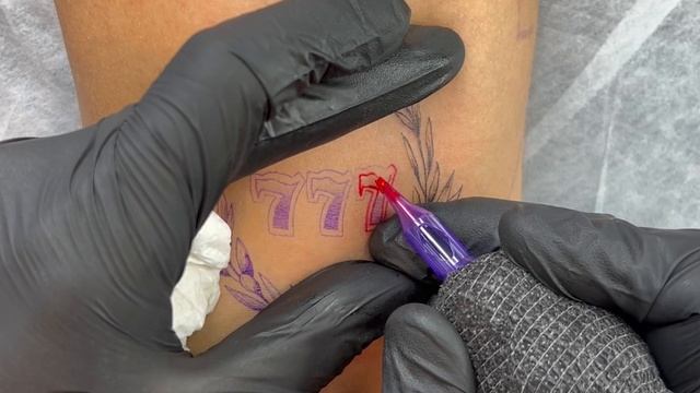 Lucky Tattoo Time Lapse смотреть онлайн