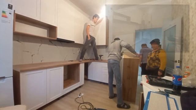 Угловой кухонный гарнитур. 2022 НОВЫЙ ДИЗАЙН смотреть онлайн