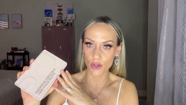 TOP TEN WEDDING EYESHADOW PALETTES 💍 Or if you’re a soft glam eyeshadow lover смотреть онлайн