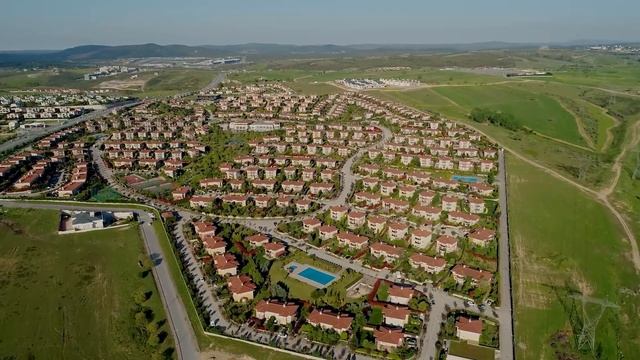 Обгоревший ёжик пришел к людям за помощью, а ПОЛУЧИЛ.... смотреть онлайн