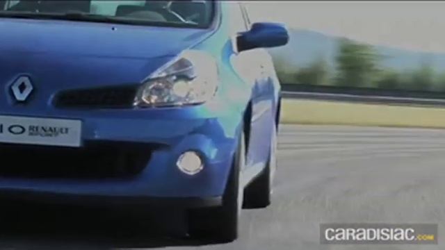 Renault Clio Renault Sport 2.0 200 ch : lourde succession смотреть онлайн