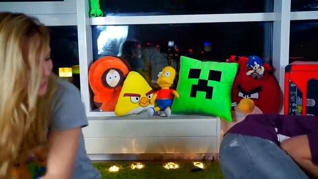 ИВАНГАЙ И МАРЬЯНА РО - ЖРЕМ КАКАШКИ НА ВИДЕОКАМЕРУ :3 смотреть онлайн