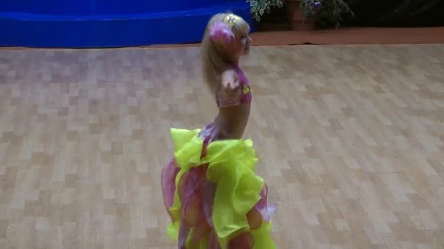 Angelina Galushkina ⊰⊱ Fiesta Dance '13. смотреть онлайн