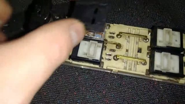 Как починить стеклоподъёмник HYUNDAI ACCENT смотреть онлайн