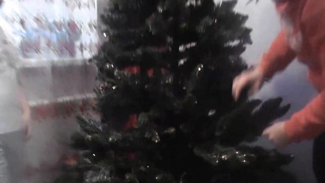 ★ Наряжаем елку | Узнай как нарядить елку [Cyril Family] смотреть онлайн