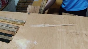 Разбираем советский диван, что там внутри??