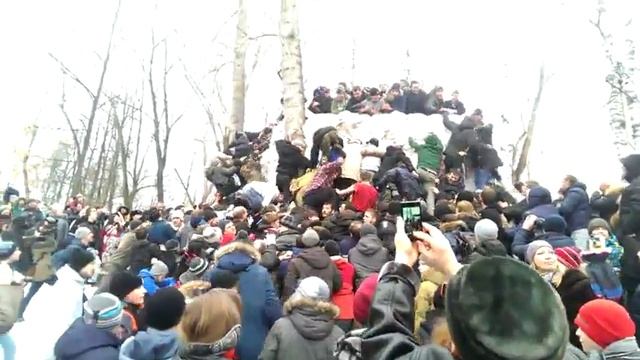 Штурм крепости Масленица смотреть онлайн