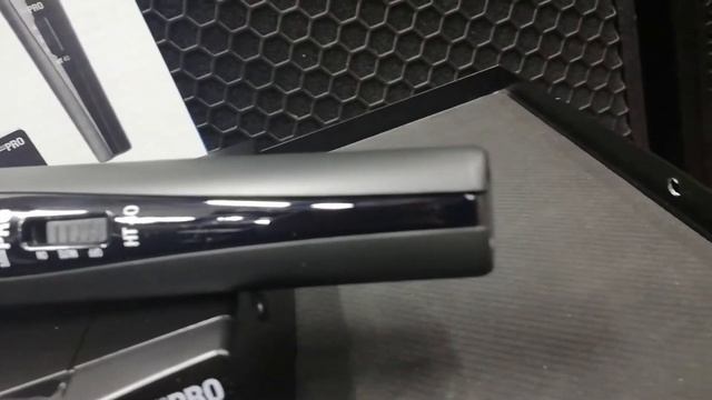 Радиомикрофон AKG WMS40 Mini Vocal Set смотреть онлайн