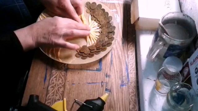 Декор тарелки монетами. Папье-маше. Diy. смотреть онлайн