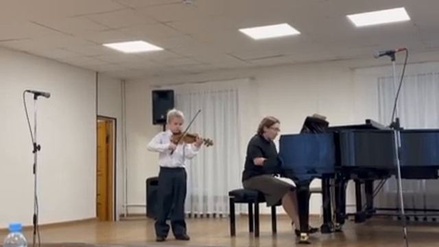 Святослав Семенищев. Э. Дженкинсон Танец. смотреть онлайн