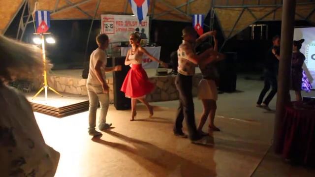Танец Марго и Павла (Red Salsa Fest 2014) смотреть онлайн