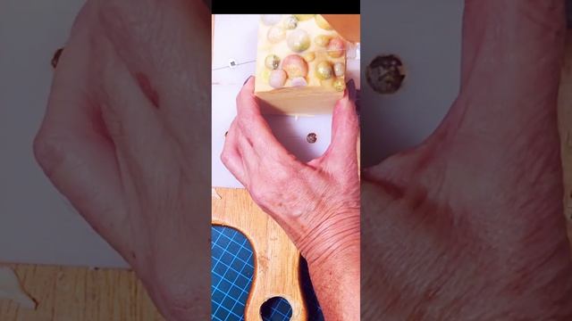 Мастер-класс по мыловарению. Часть 3 - разрезаем мыло. смотреть онлайн